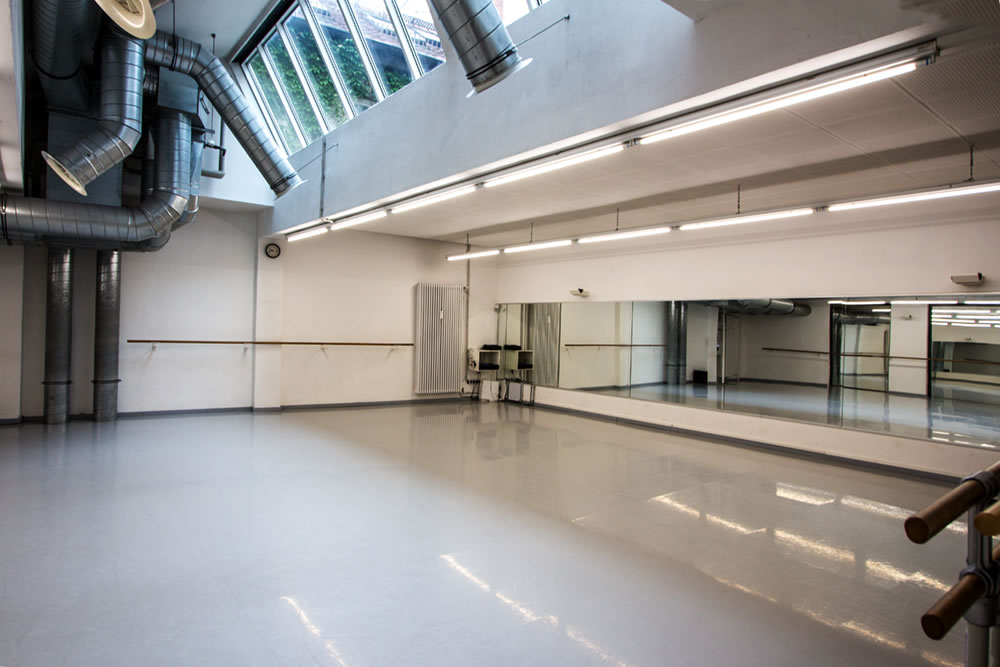 tpm_studio1_3